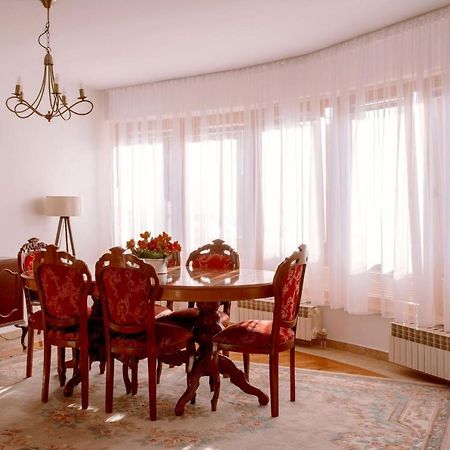 Beautiful Duplex In Heart Of Old Town - Free Parking Apartment Sarajevo Bagian luar foto
