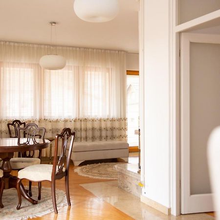 Beautiful Duplex In Heart Of Old Town - Free Parking Apartment Sarajevo Bagian luar foto