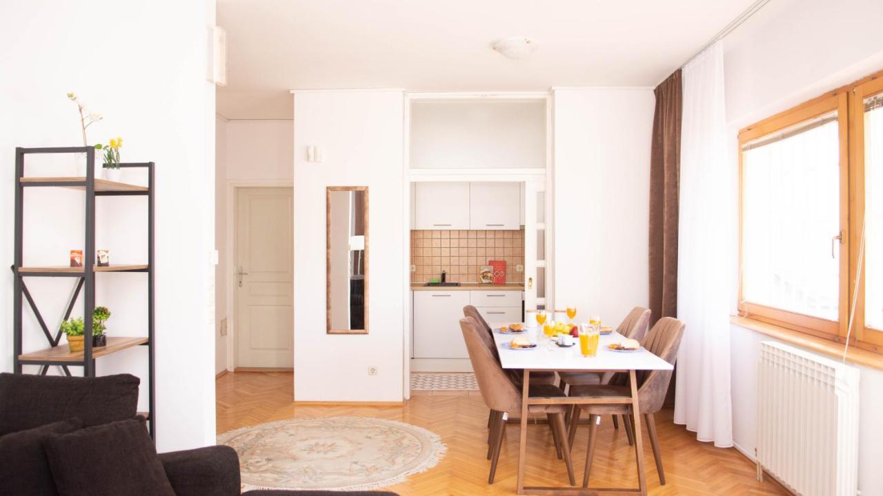 Beautiful Duplex In Heart Of Old Town - Free Parking Apartment Sarajevo Bagian luar foto