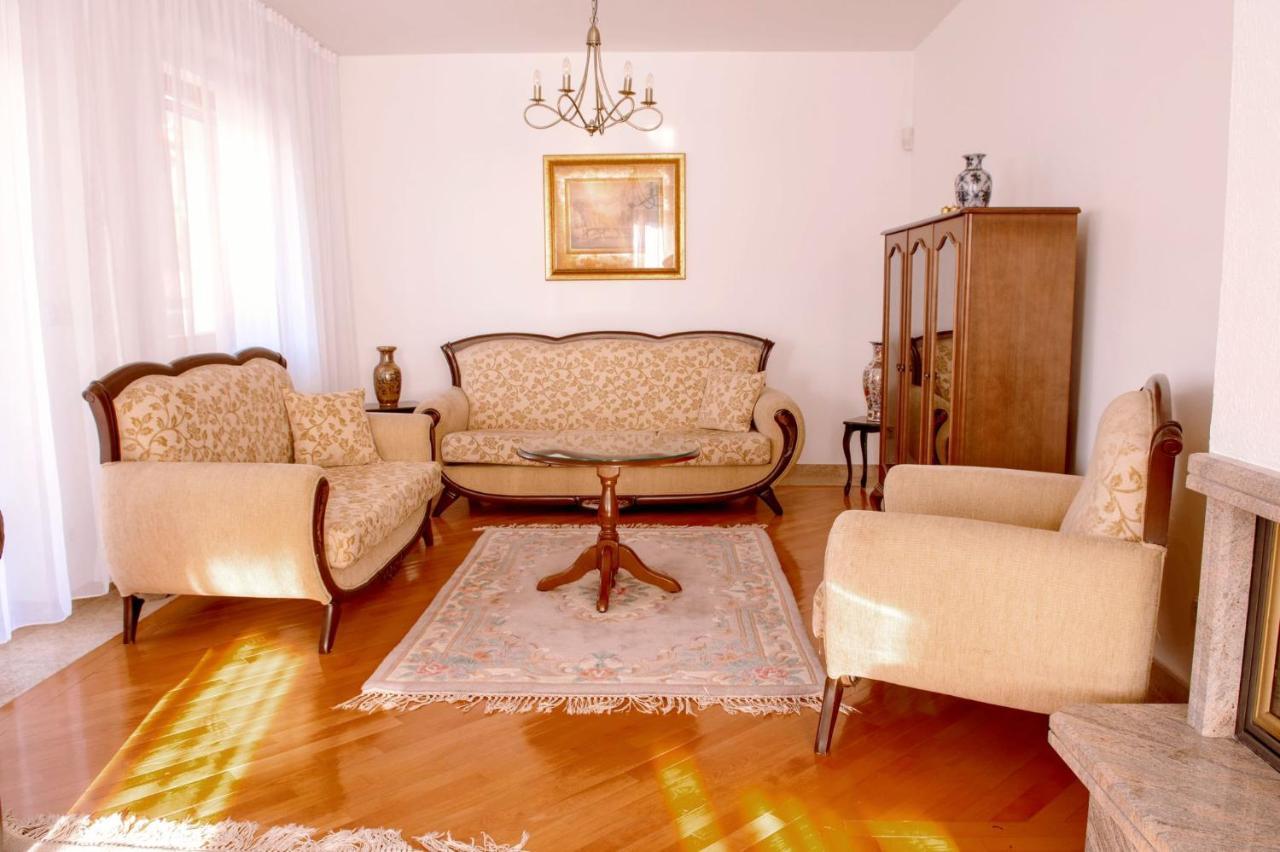 Beautiful Duplex In Heart Of Old Town - Free Parking Apartment Sarajevo Bagian luar foto