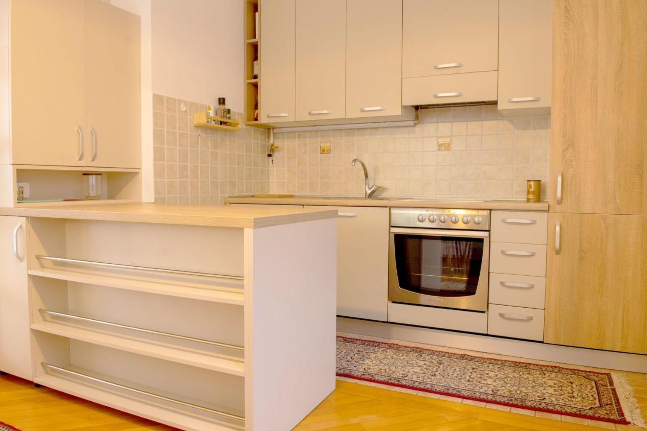 Beautiful Duplex In Heart Of Old Town - Free Parking Apartment Sarajevo Bagian luar foto