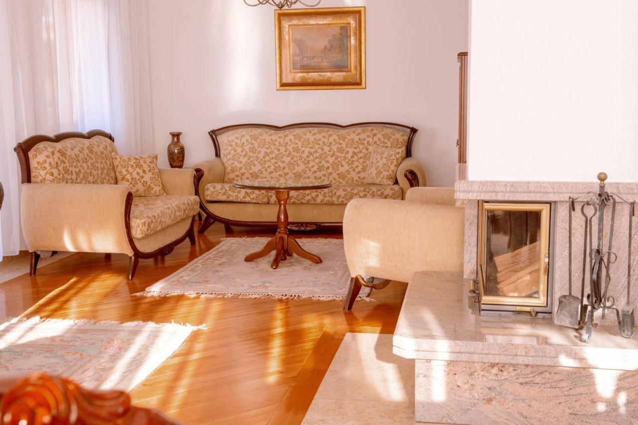 Beautiful Duplex In Heart Of Old Town - Free Parking Apartment Sarajevo Bagian luar foto